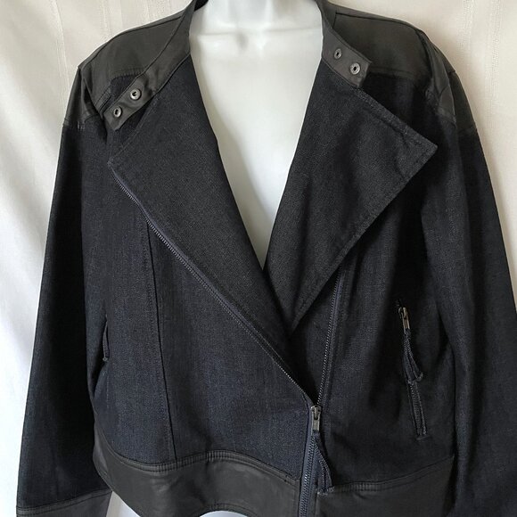 NWOT New York & Company Women's XL Blue Denim Jacket - Picture 3 of 9